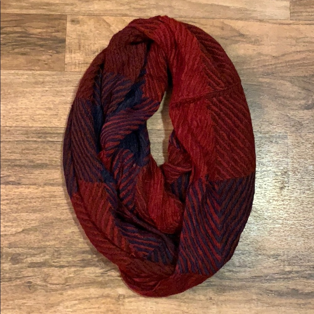 Infinity scarf - Picture 2 of 6